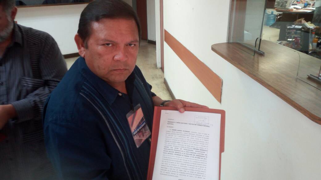 Andrés Velásquez  introdujo  recurso jerárquico en el CNE por presunto fraude en Bolívar