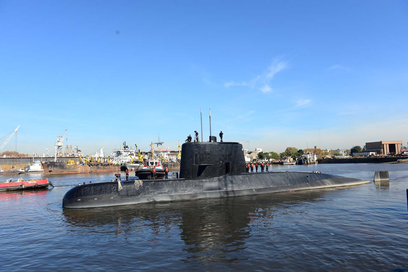 Sigue la angustiante búsqueda del submarino argentino tras seis días sin contacto