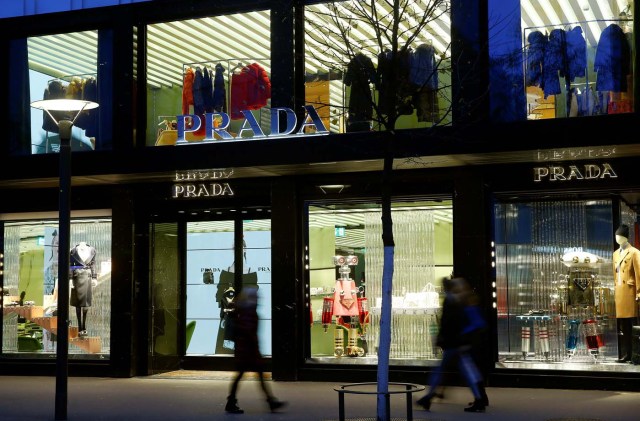 A Prada clothing store is pictured at the Bahnhofstrasse shopping street in Zurich, Switzerland, November 27, 2017. REUTERS/Arnd Wiegmann