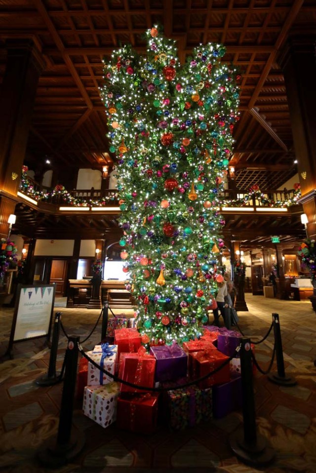An upside down Christmas tree is shown on display in the lobby of the Hotel Del in Coronado, California, U.S., November 27, 2017. REUTERS/Mike Blake