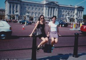 De fan de la familia real a princesa: Meghan Markle posa en el Palacio de Buckingham a sus 15 años (FOTO)