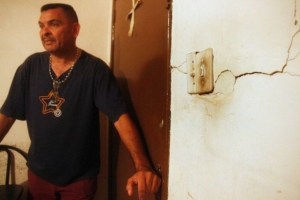 “Moriremos tapiados”: El horror de más de 400 familias venezolanas en un campo petrolero en Lagunillas