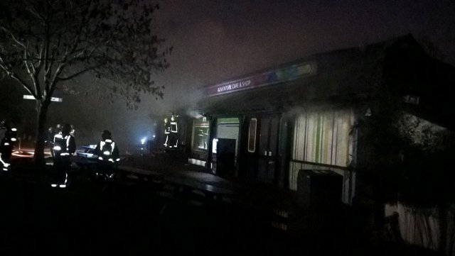 Firefighters are seen tackling a blaze at London Zoo following a fire which broke out at a shop and cafe at the attraction, in this photograph received from London Fire Brigade, in central London, Britain December 23, 2017. London Fire Brigade/Handout via REUTERS THIS IMAGE HAS BEEN SUPPLIED BY A THIRD PARTY. MANDATORY CREDIT. NO RESALES. NO ARCHIVES.