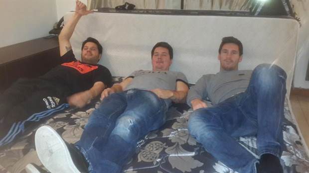 Matías Messi junto a sus hermanos Lionel y Rodrigo. Foto: Twitter