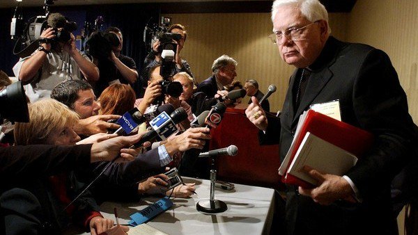Muere el cardenal Bernard Law implicado en escándalo de pedofilia en EEUU