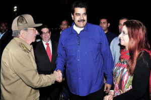 Maduro regresa a Venezuela tras celebrar en Cuba los 13 años de la Alba