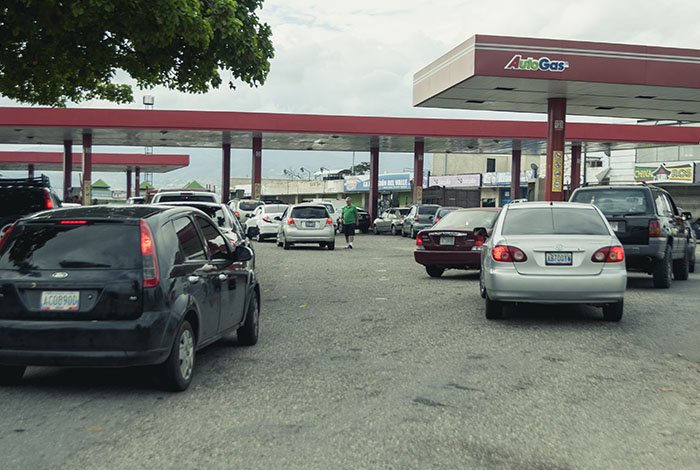 Habló “la pitonisa” de Lara, Carmen Meléndez: En los próximos días se normalizará el suministro de gasolina