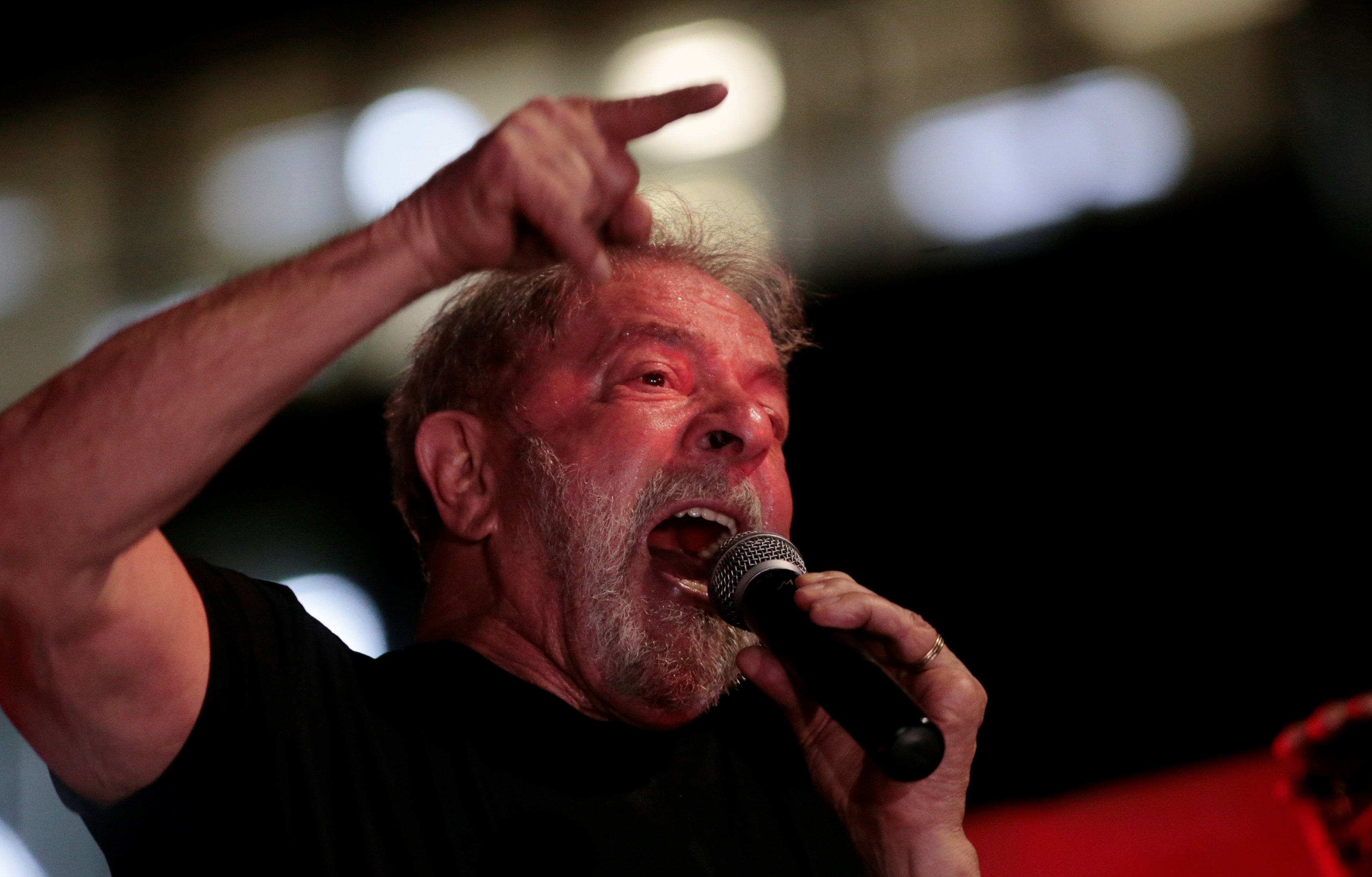 Lula: La provocación es tan grande que quiero ser candidato