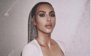¿Muy flaca o en forma? Kim Kardashian desata el debate con este ardiente selfie