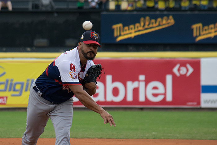 Guillermo Moscoso es el Lanzador del Año en la LVBP