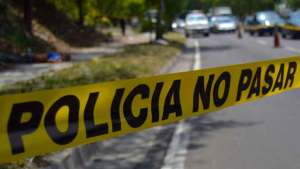 Asesinaron a una universitaria en Cumaná mientras buscaba a su hermano en el colegio