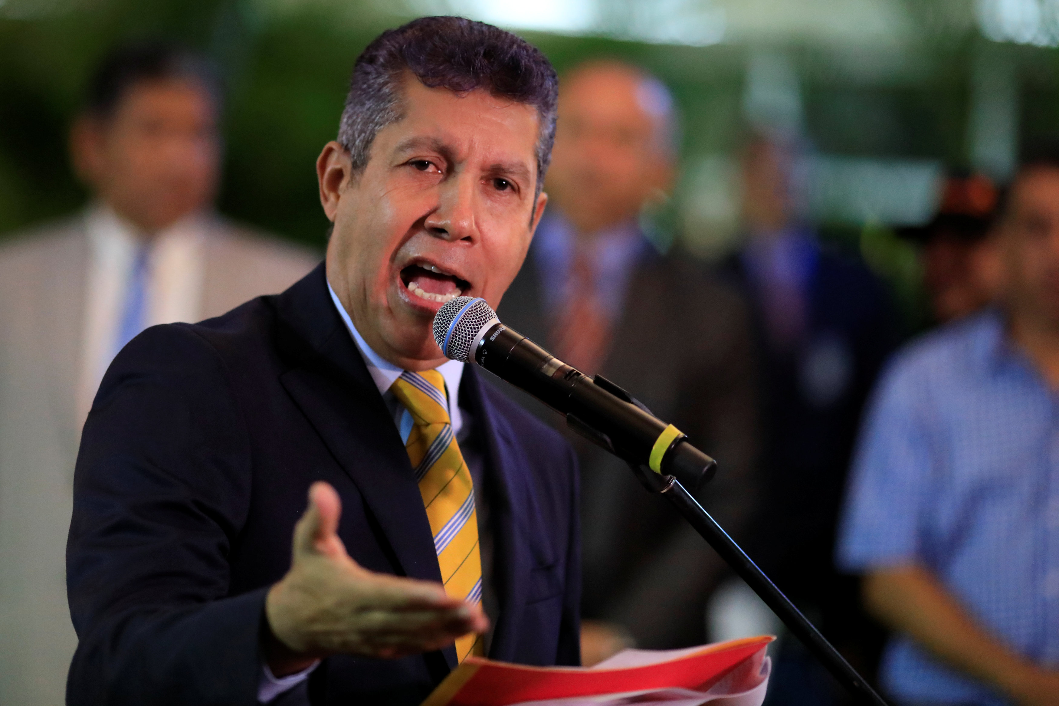 “Vamos a ganar, estamos seguros”: Henri Falcón tras inscribirse como contrincante electoral de Maduro