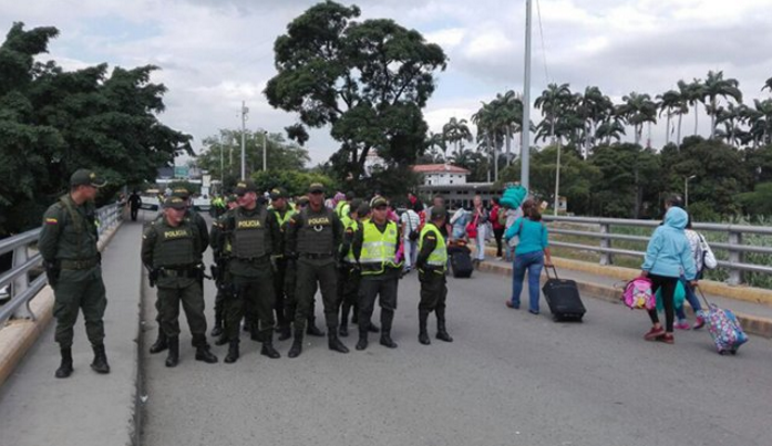 Refuerzan controles en la frontera ante el paso de inmigrantes