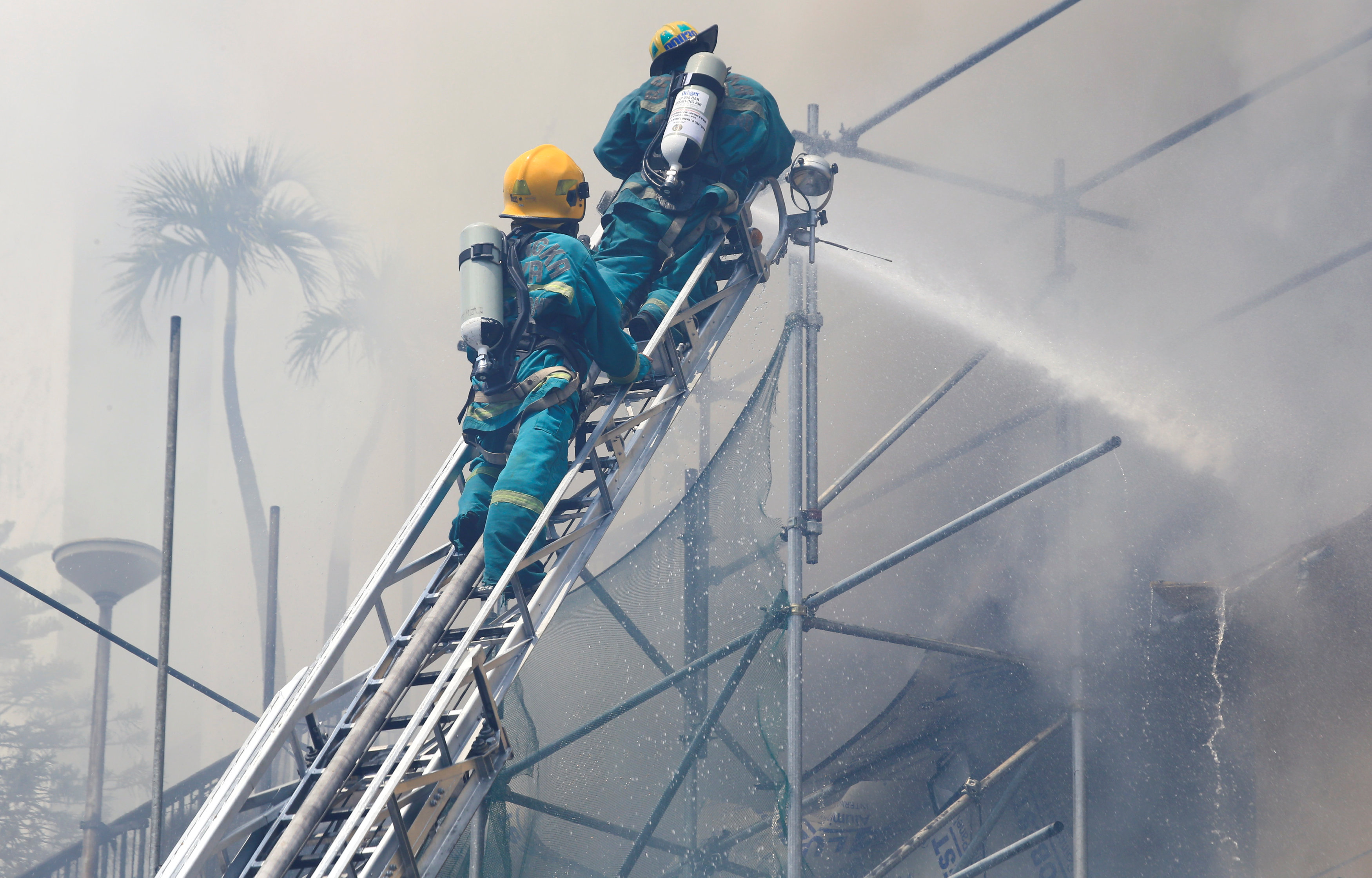 Al menos cuatro muertos en el incendio en un hotel-casino de Manila