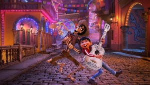 “Coco”, inspirada en el Día de Muertos de México, gana el Óscar a mejor cinta animada