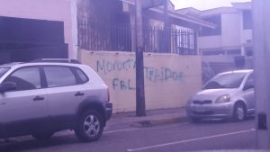 Amenazas del FBL al obispo Mario Moronta llenan las paredes de San Cristóbal