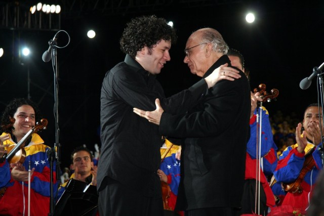 Gustavo Dudal y José Antonio Abreú. Foto: Archivo