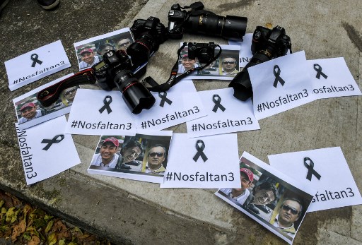 Familias de equipo de prensa asesinado en Ecuador exigen detalles de negociación
