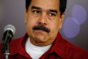 México advierte a sector financiero local sobre riesgos de operar con gobierno de Venezuela