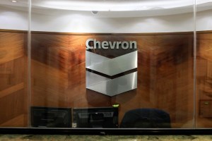 El crudo venezolano ofrece poca rentabilidad a EEUU y Chevron