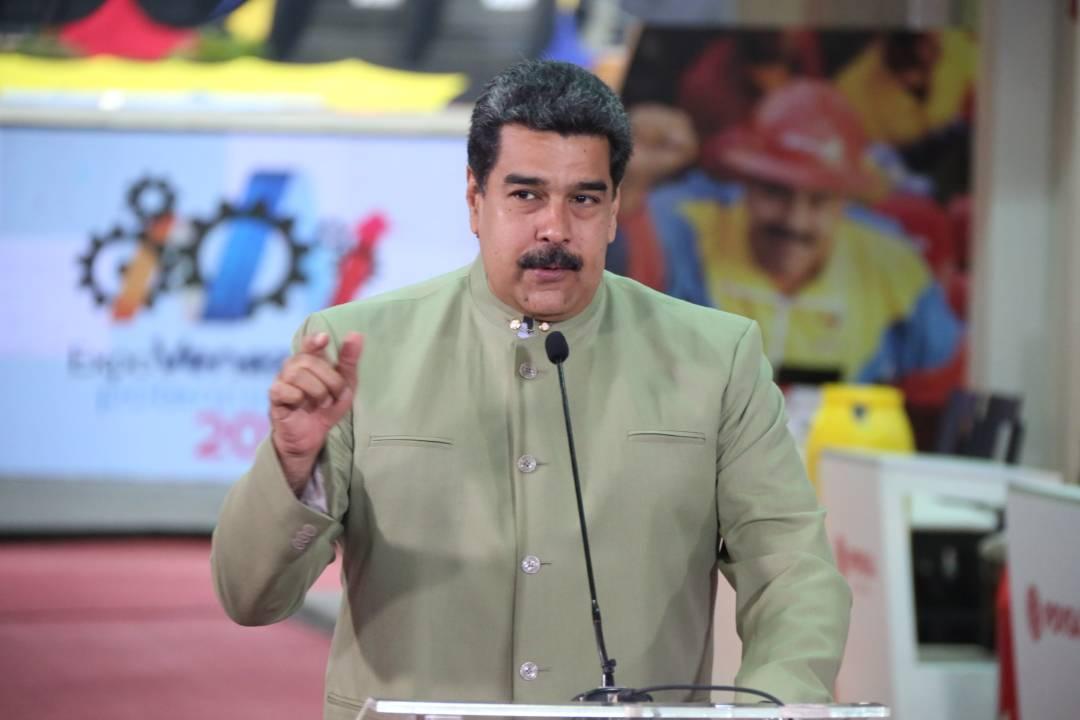 Frenazo y retroceso: Maduro dice que se retoma la conectividad aérea con Panamá