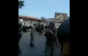 GNB reprime a trabajadores de la salud que protestaban pacíficamente en Catia (video)