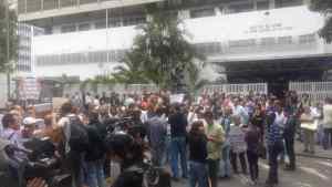 Copei acompañó protesta del sector salud en hospitales del país