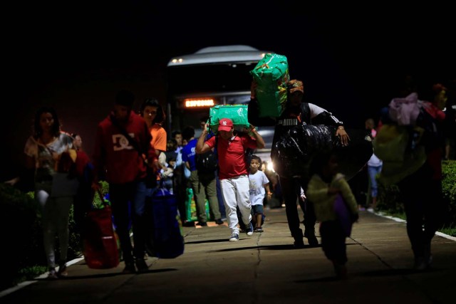 Venezuelan refugees arrive at Boa Vista Airport, Brazil May 4, 2018. REUTERS/Ueslei Marcelino