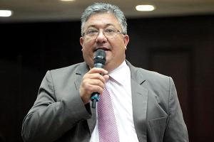 Diputado Pirela: Eduardo Cartaya, Benito Robles, y Efrain Bedoya podrán esconder la mano que roba, pero no la mano que gasta