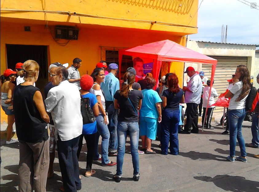 Chavismo aceita la maquinaria para el proceso ilegítimo del #20May (Fotos)