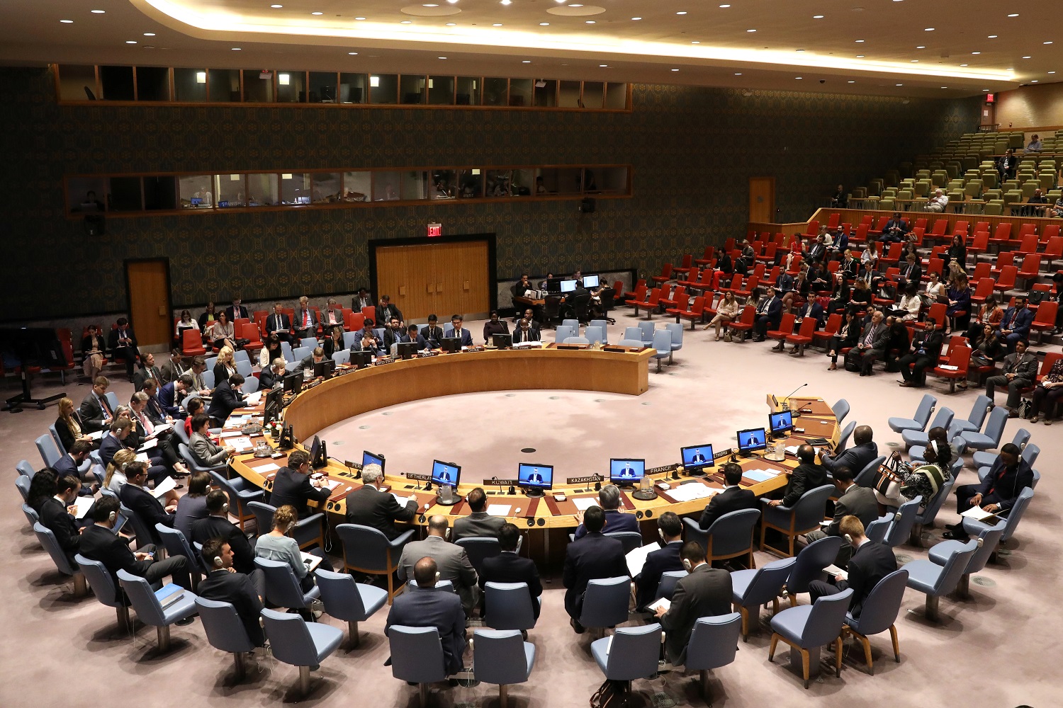 Consejo de Seguridad de la ONU rechaza violencia de Maduro y pide el ingreso de ayuda humanitaria a Venezuela