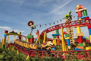 Disney estrena Toy Story Land, una atracción para la imaginación sin edad (FOTOS)