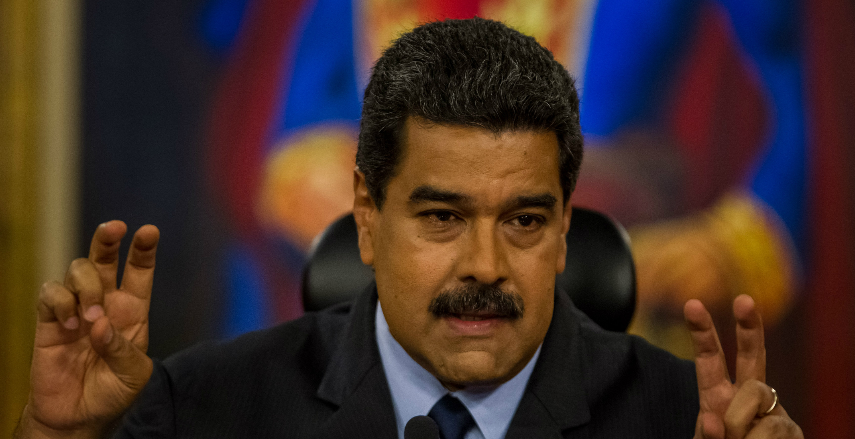 Maduro anuncia más excarcelaciones de políticos con “delitos de violencia”