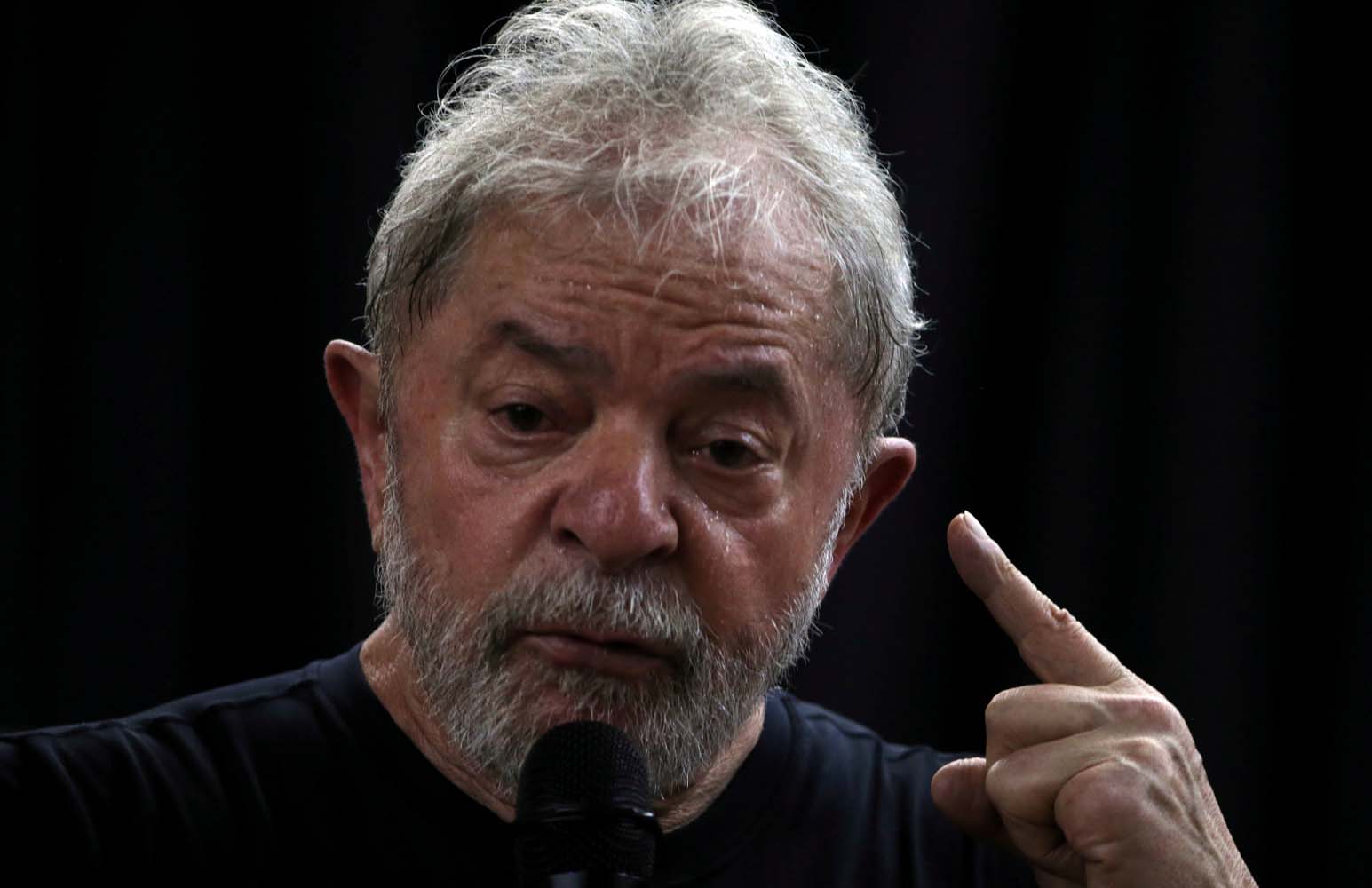 Lula, sobre la disputa entre Bolsonaro y Moro: “Los dos son bandidos”