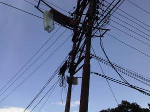 Venezolanos denuncian fallas del servicio eléctrico en seis estados del país #16Ago