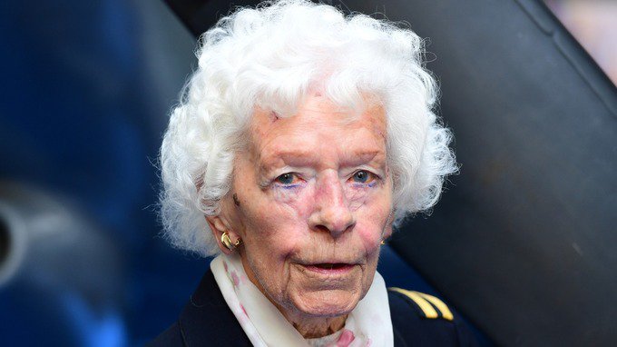 Muere la última mujer piloto de la II Guerra Mundial en el Reino Unido