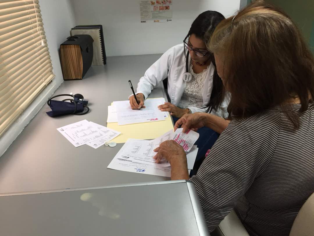 Gran asistencia en jornada de salud para periodistas y familiares (Fotos)