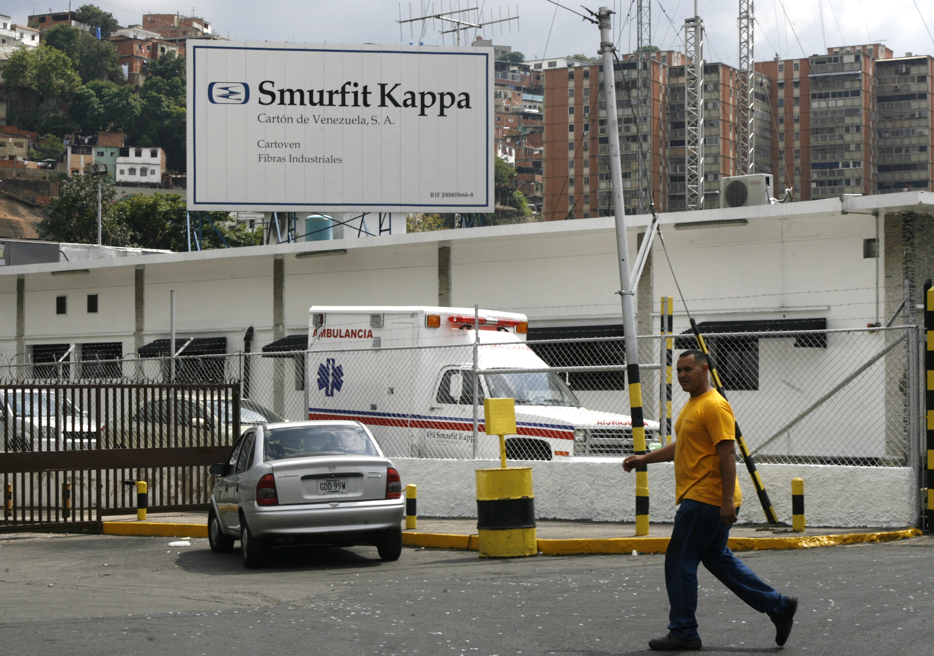 Smurfit Kappa dice que protegerá intereses tras la toma temporal de su planta por parte del gobierno