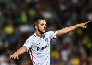 Sevilla se acerca a los grupos de Europa League tras vencer a Olomuc