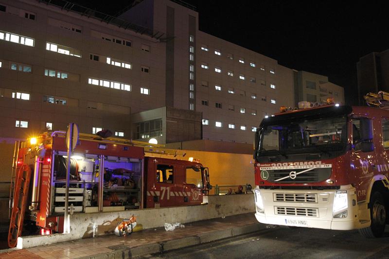Paciente causa incendio en hospital de Tenerife en España