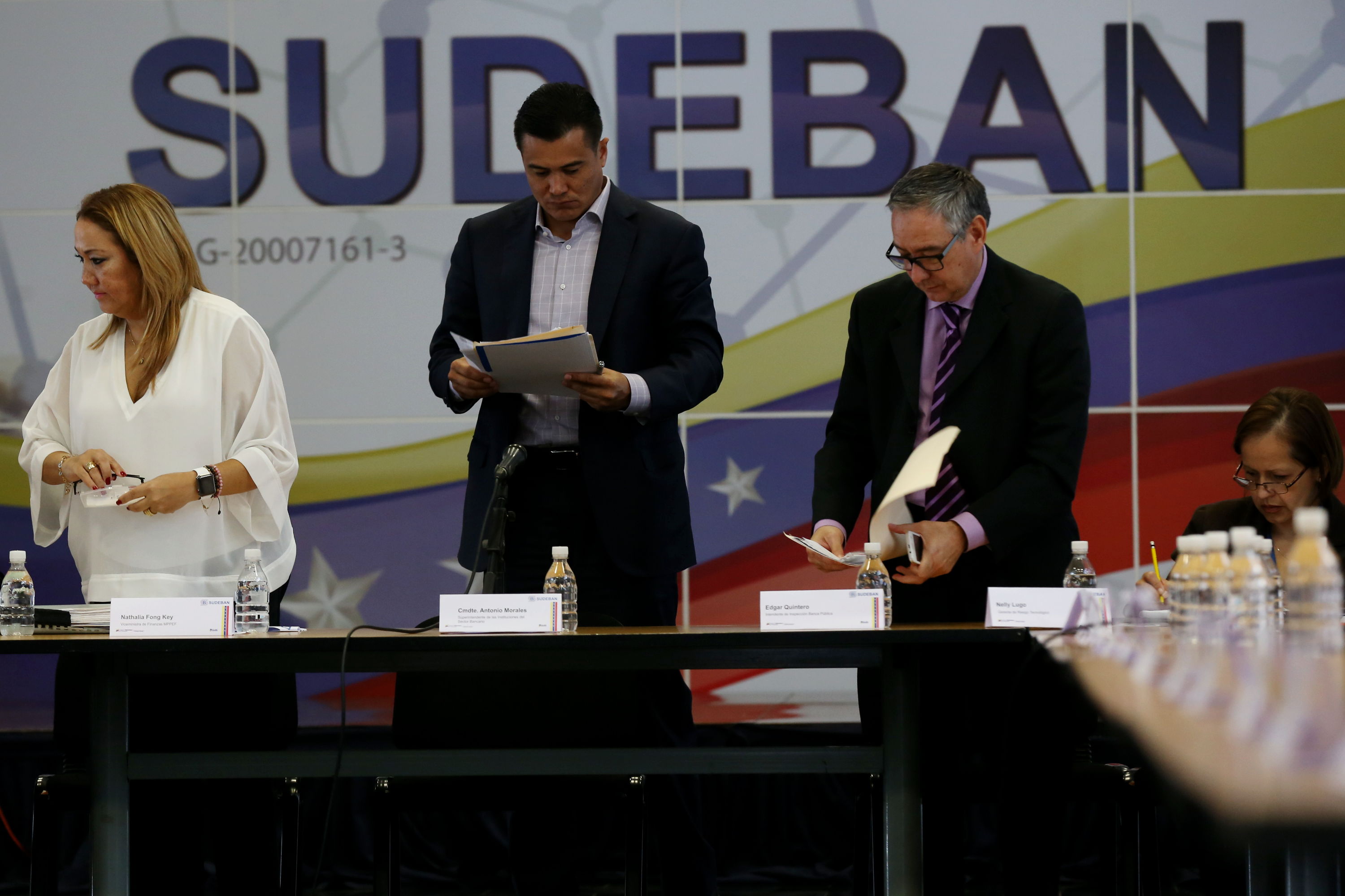 Instructivo de la Sudeban para bloquear cuentas de venezolanos que hagan transferencias desde el exterior (DOCUMENTO)