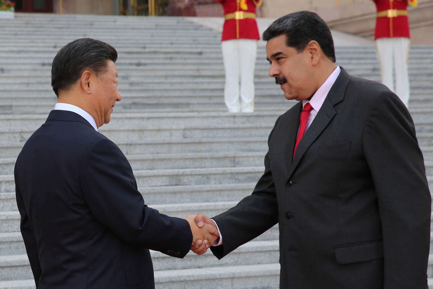 ¿Qué hay tras los préstamos “predatorios” de China a Venezuela y el resto de Latinoamérica?