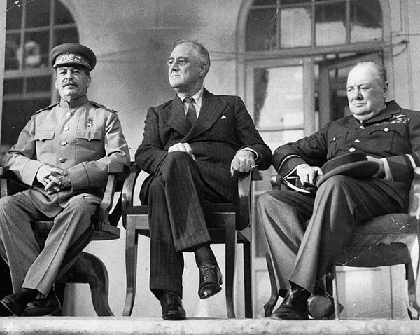 El comienzo de la Guerra Fría: El secreto de la bomba atómica y el engaño de Stalin a Truman y Churchill