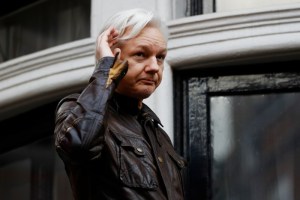 Las principales etapas del complejo caso Julian Assange