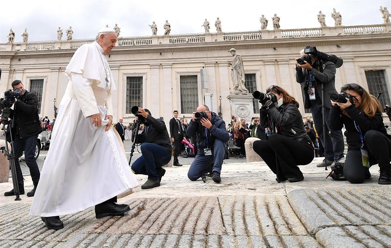 El papa afirma que el cuerpo humano no es un “objeto de placer”