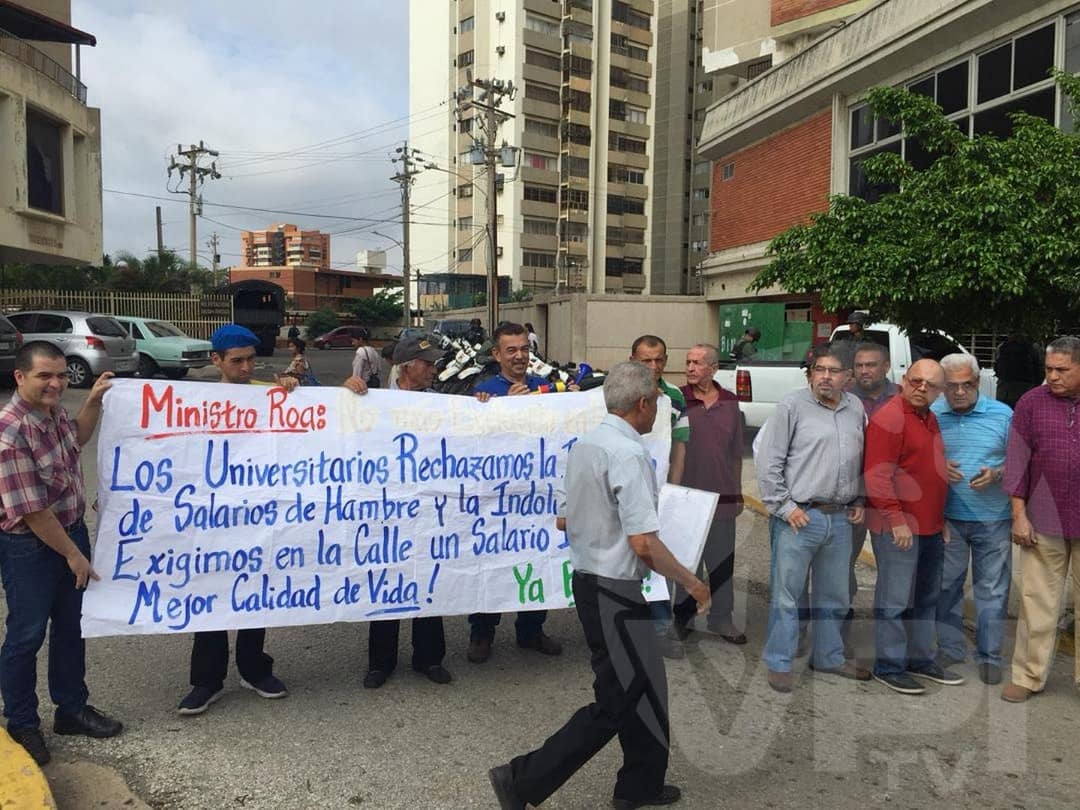 Trabajadores en el Zulia protestan para exigir sueldos dignos #5Oct