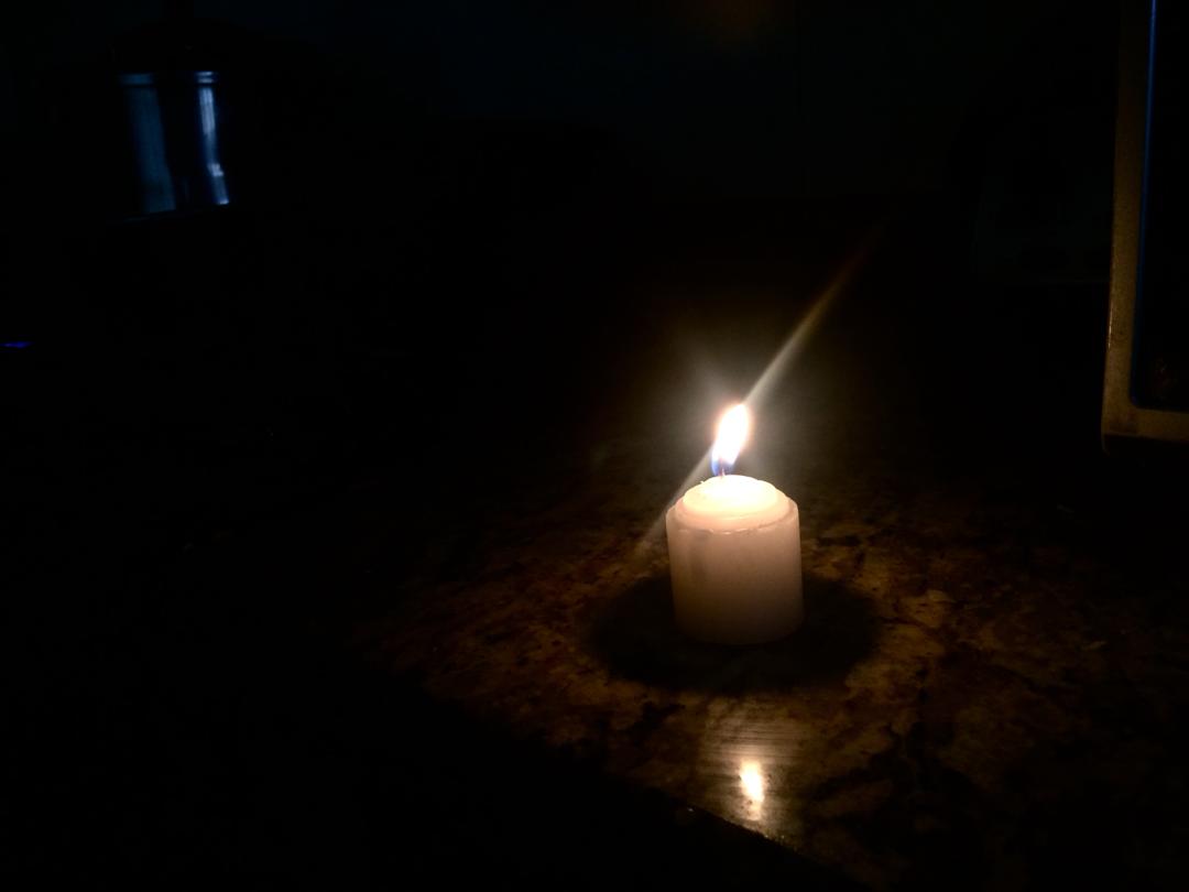 Vecinos de Monterrey y Oripoto en Baruta llevan más de 14 horas sin luz #31Jul