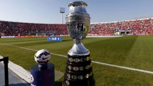 Conmebol dice que mantendrá en adelante formato de Copa América con dos sedes