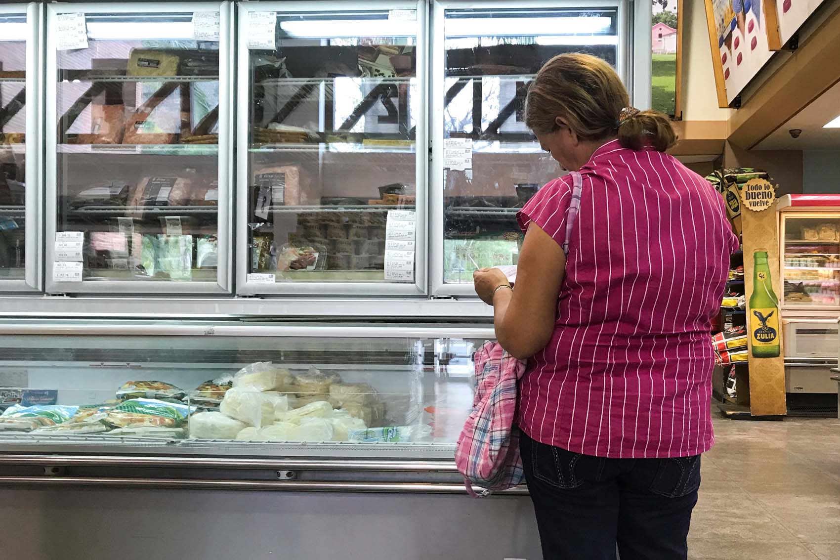 Apenas tres productos se pueden comprar con el salario mínimo en Venezuela