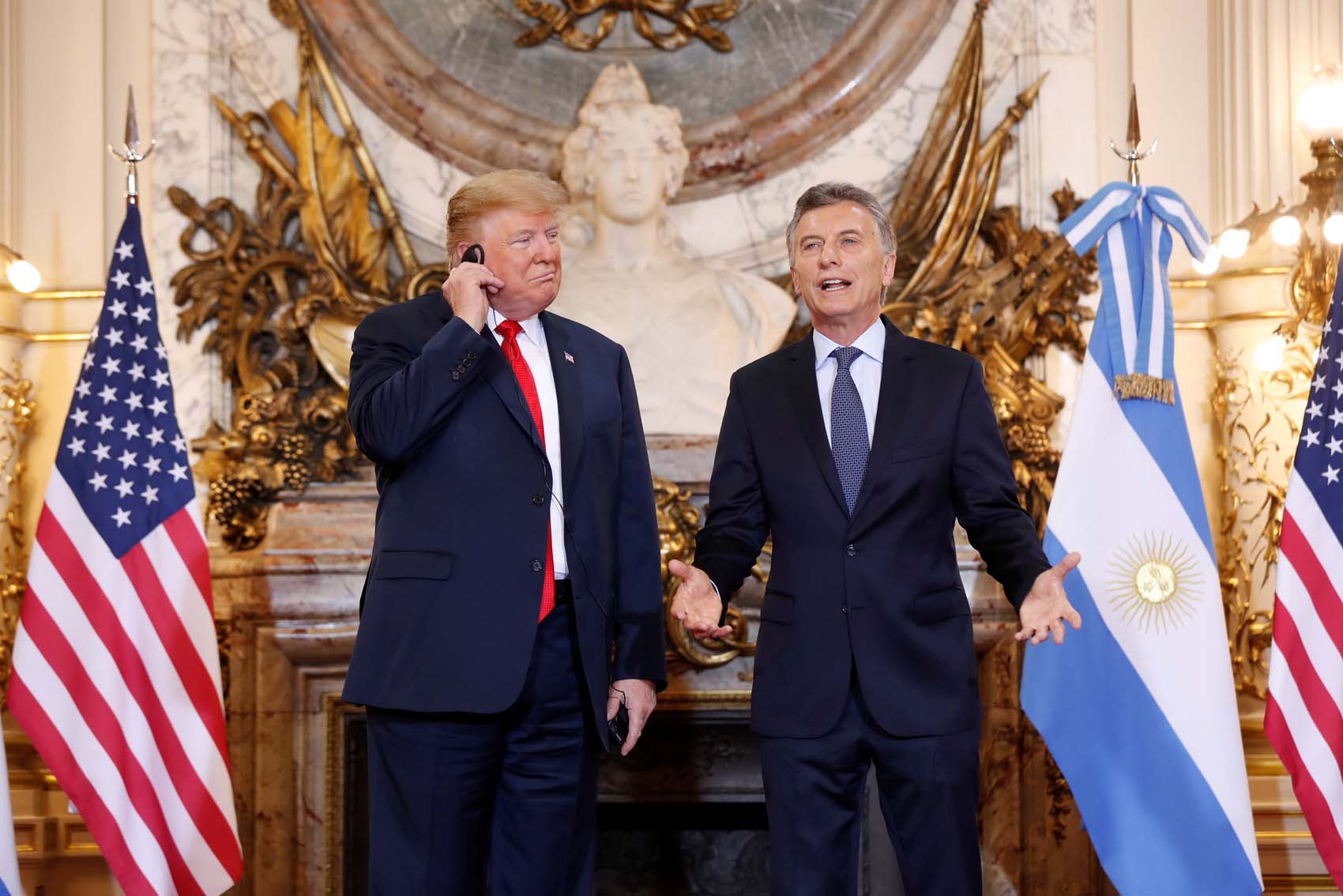 Trump llega a la Casa Rosada para reunirse con Macri (fotos)